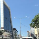 وان